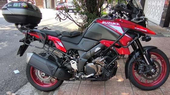 SUZUKI V-STROM 1050 ABS 